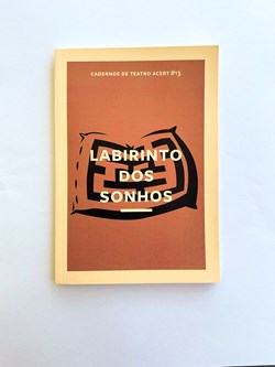 Capa Caderno Labirinto